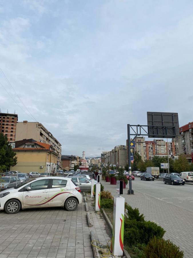 Capital Apartment Prishtina Pristina Exterior foto